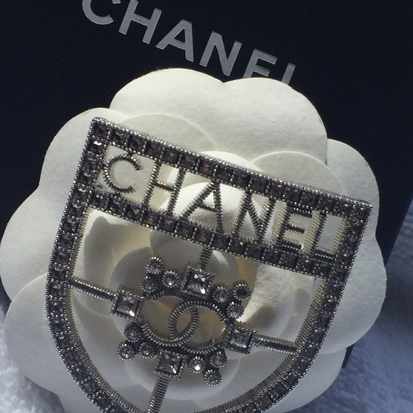 Authentic Chanel Shield Brooch - Picture 5 of 5